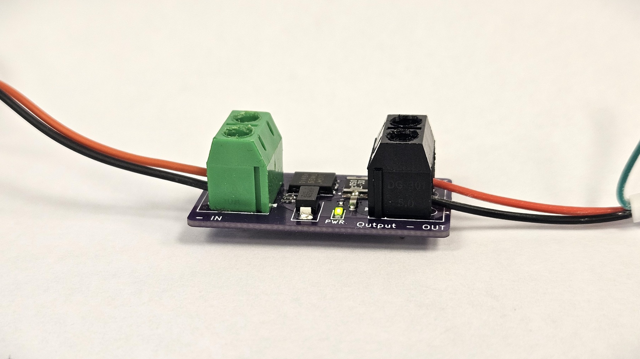 DevGuard 24 – Inline 3–24V Protection Module